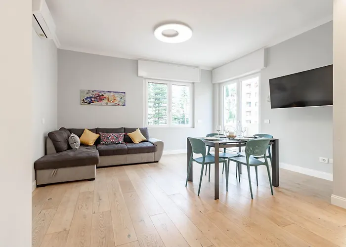 H11 Dreams Centro Apartment Sanremo